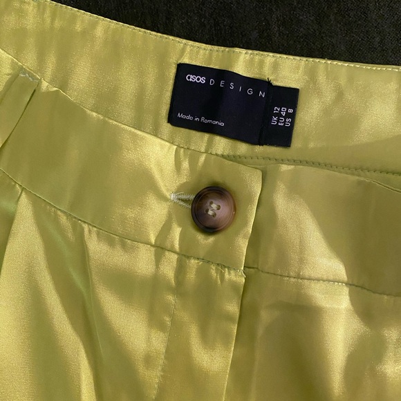 NWT ASOS - Picture 2 of 3